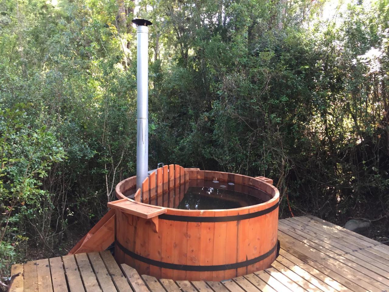 Cabanas Nutrias Patagonicas Puelo River Esterno foto